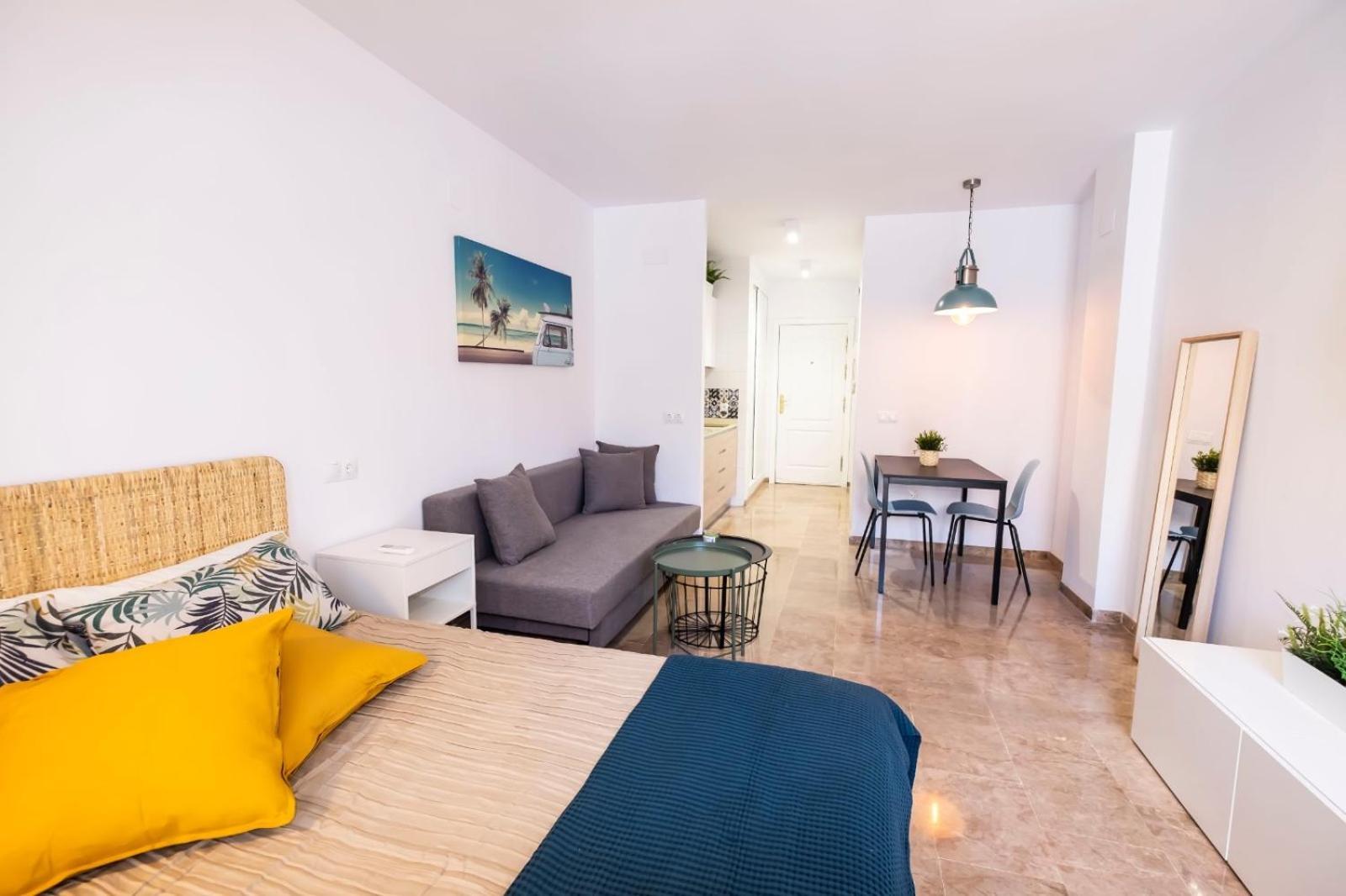 Modern & Cozy Studio Excellent Location Near Beach Torremolinos Esterno foto